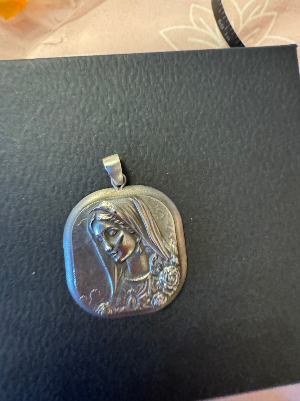 Virgin Mary Pendant Sterling Silver Large - Picture 10 of 10